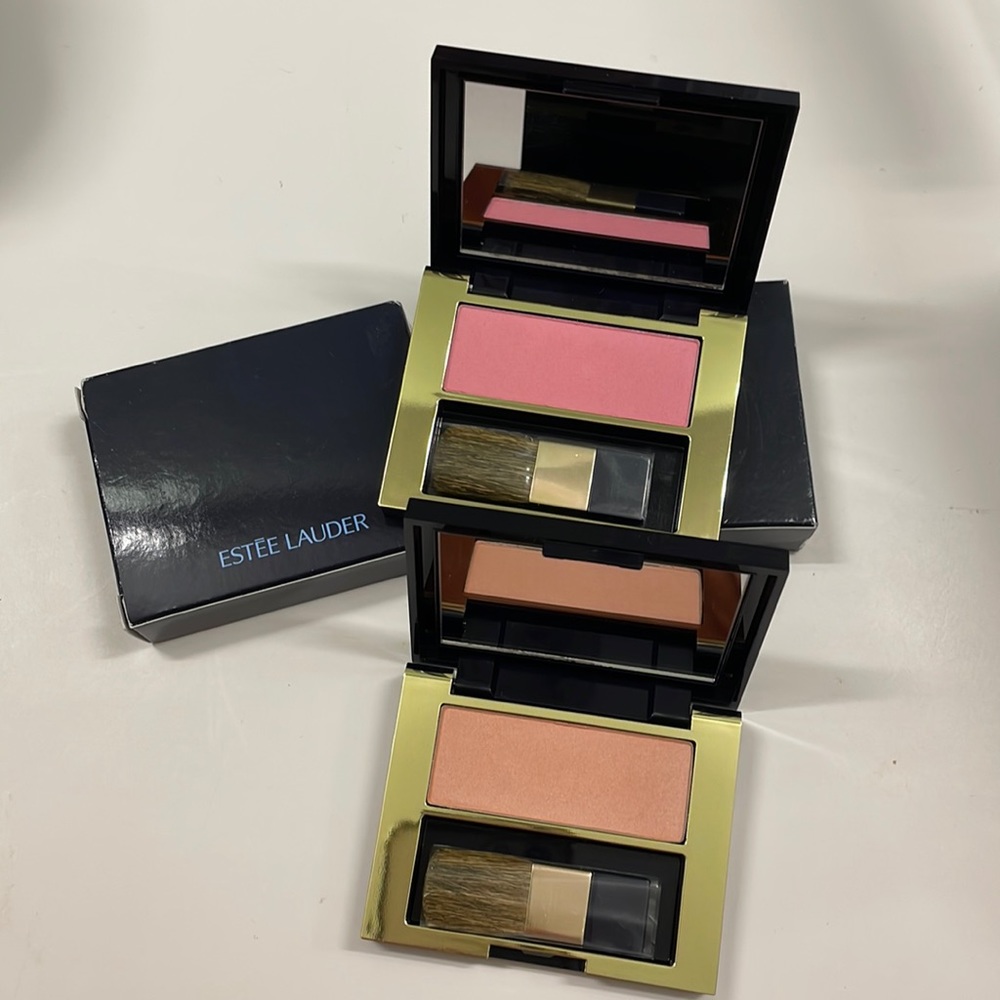 💖Estee Lauder Limited Edition luminizer/Blush💖